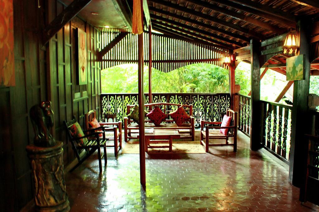 Club One Seven Gaymen Chiang Mai Exterior foto